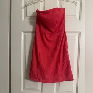 Le Lis Strapless Coral Dress